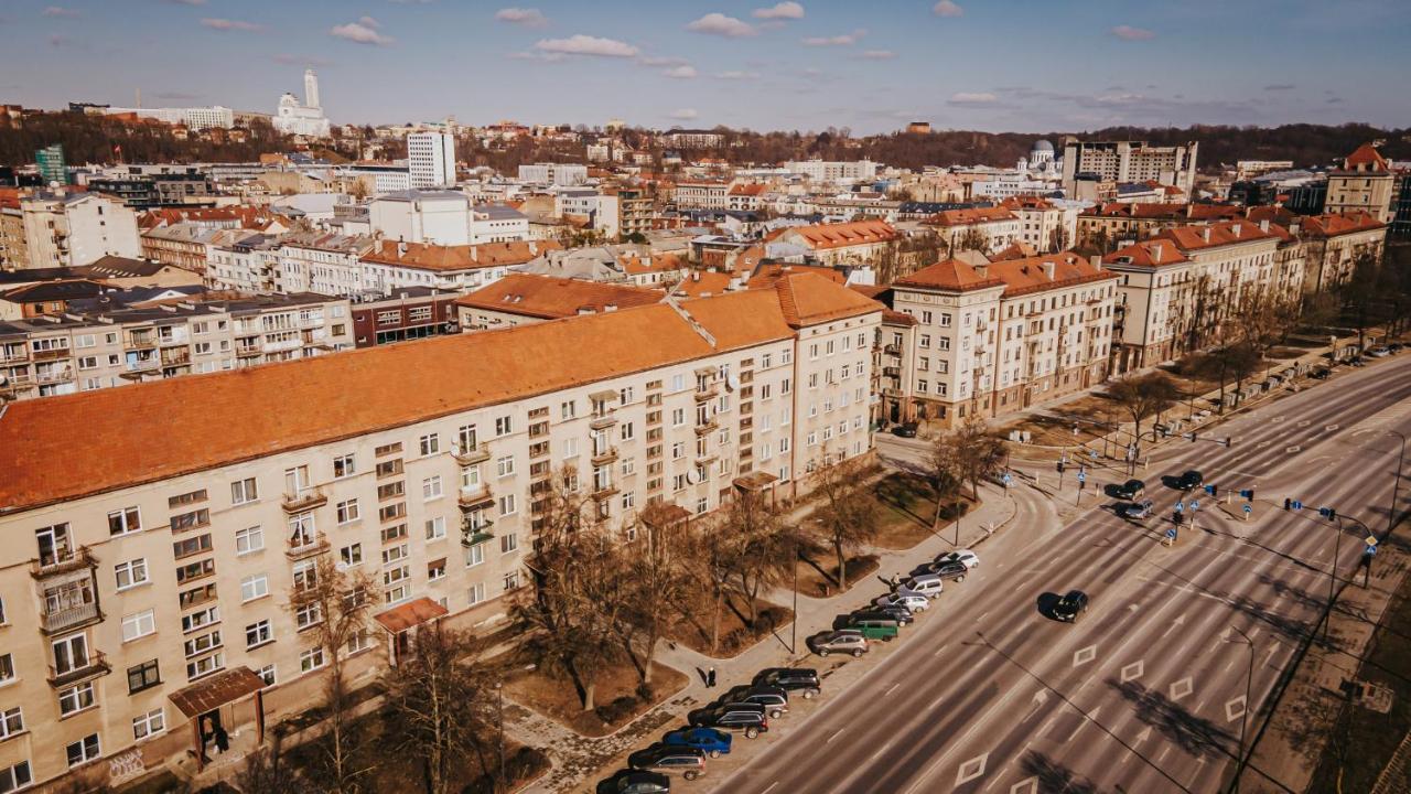 Wonderful In The Heart Of Center